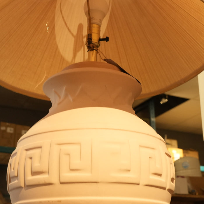 22-inch W Ceramic Table Lamp in White & Pink