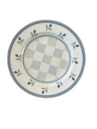 Gaiety by Oneida 58 Piece Dishware Set