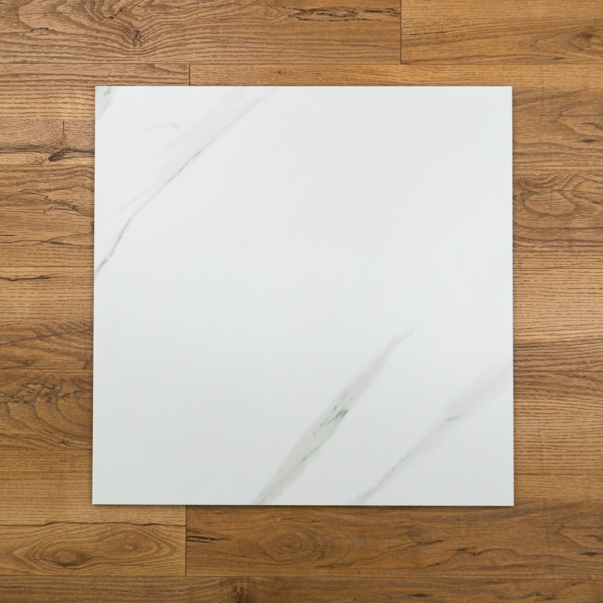 24" X 24" Porcelain Tile - White 4 pcs (15.49 sq ft/box)