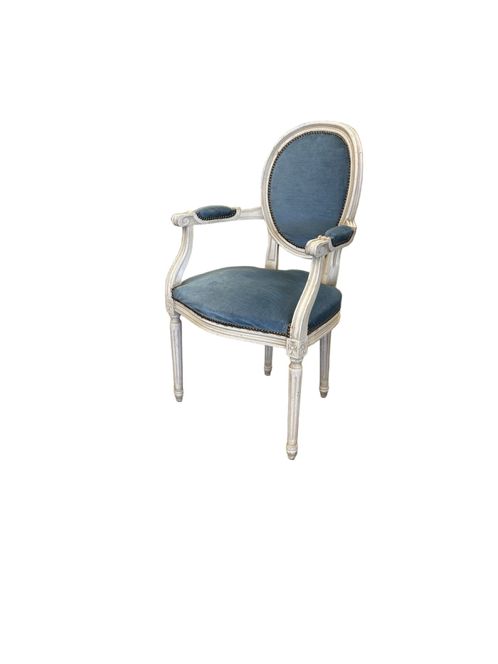 23-Inch Louis XVI Chair
