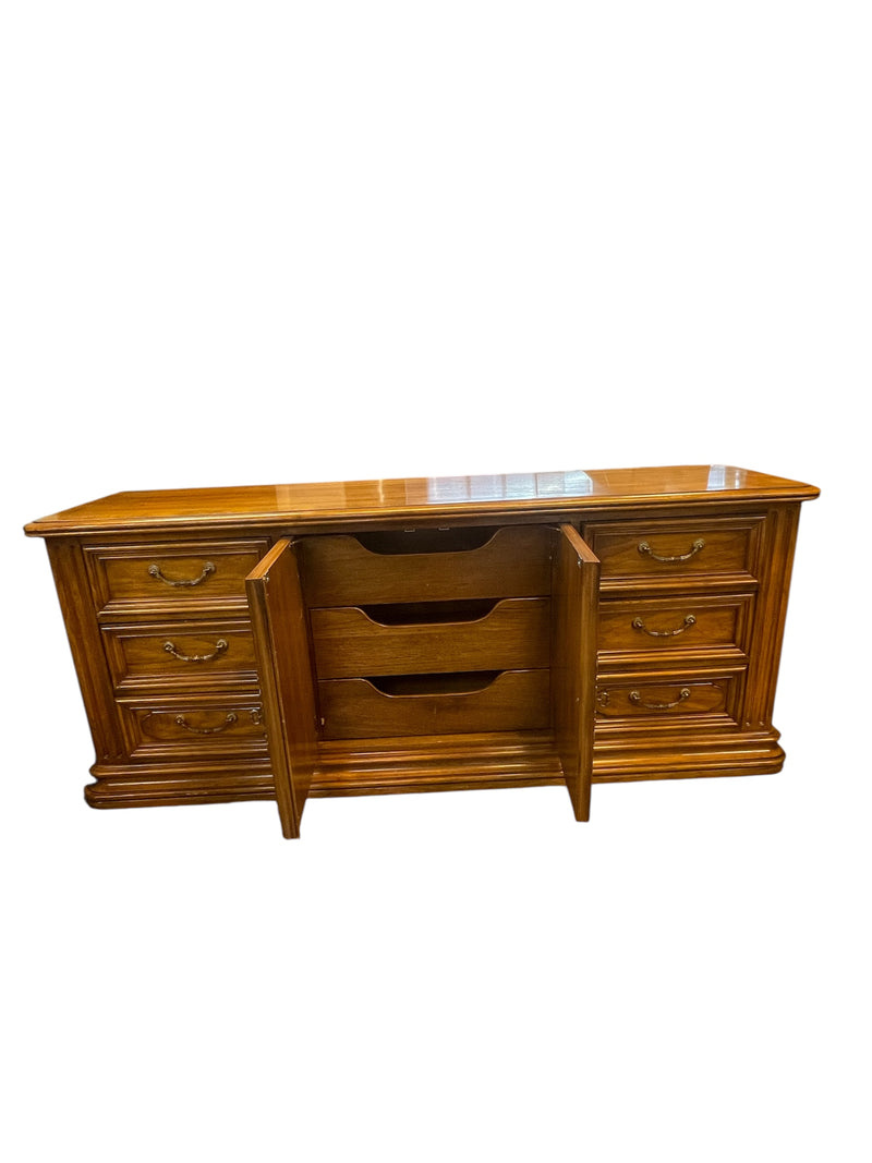 Solid Wood 9-Drawer Dresser