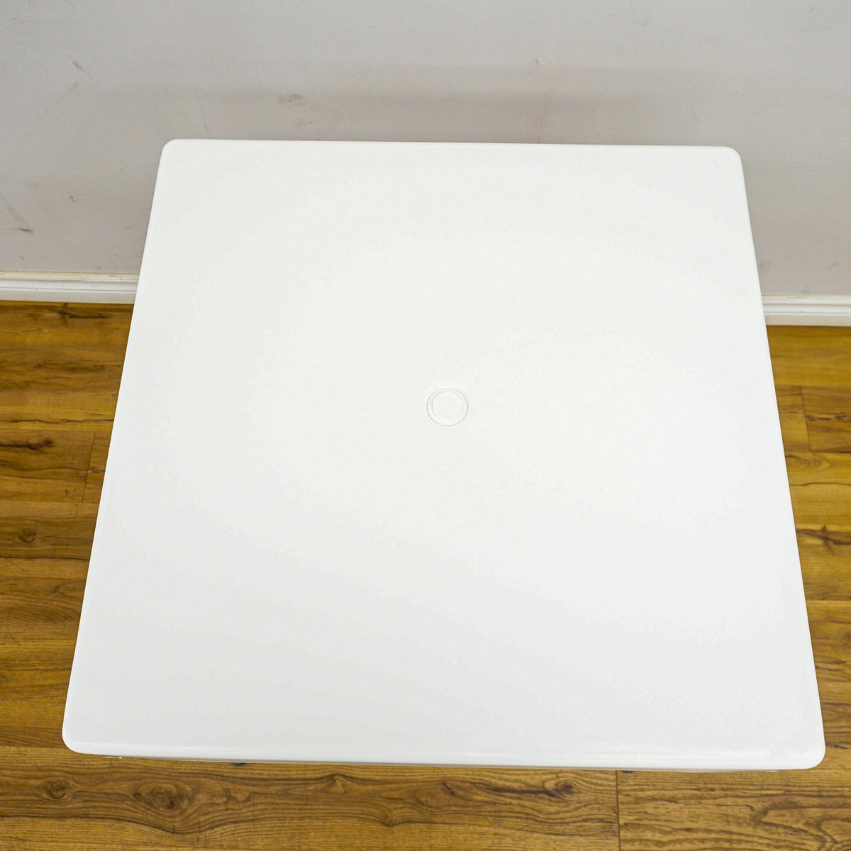 Tensai 27.5-Inch Square White Plastic Table with Metallic-Finish Legs