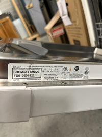 24"W White Dishwasher