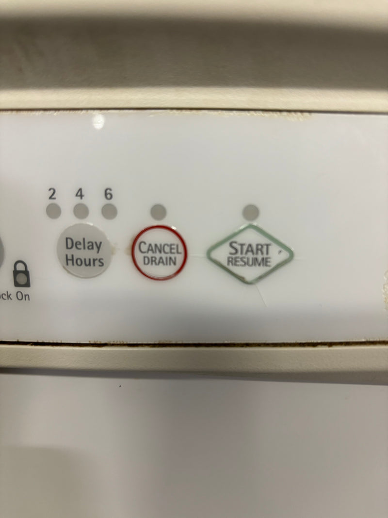 KENMORE White Dishwasher 24"W