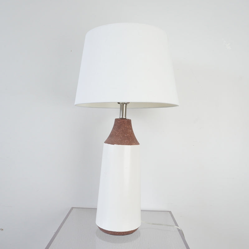 Tristan 28.5-inch H Table Lamp Ceramic Base in White & Red