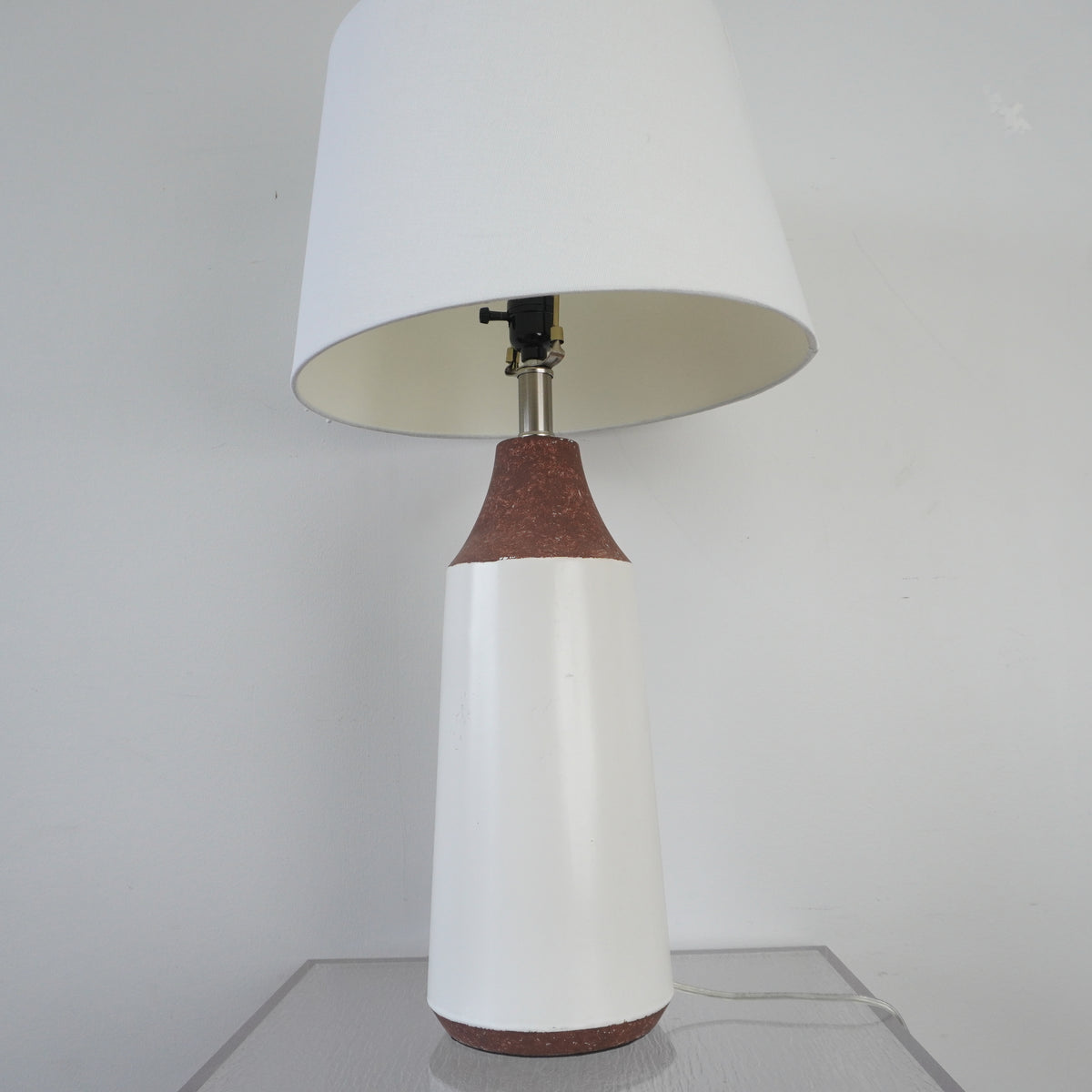 Tristan 28.5-inch H Table Lamp Ceramic Base in White & Red