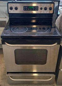 General Electric Electric Range with Five Burners