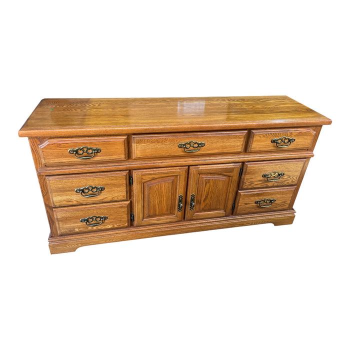 Solid 8-Drawer Oak Dresser