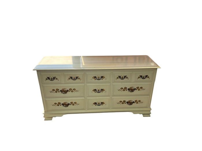 9 Drawer French Provincial Style White Dresser