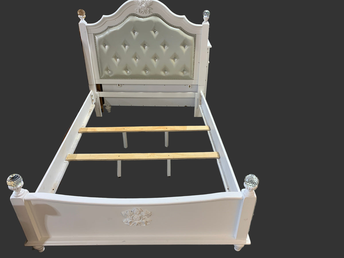 White Double Size Bedrame