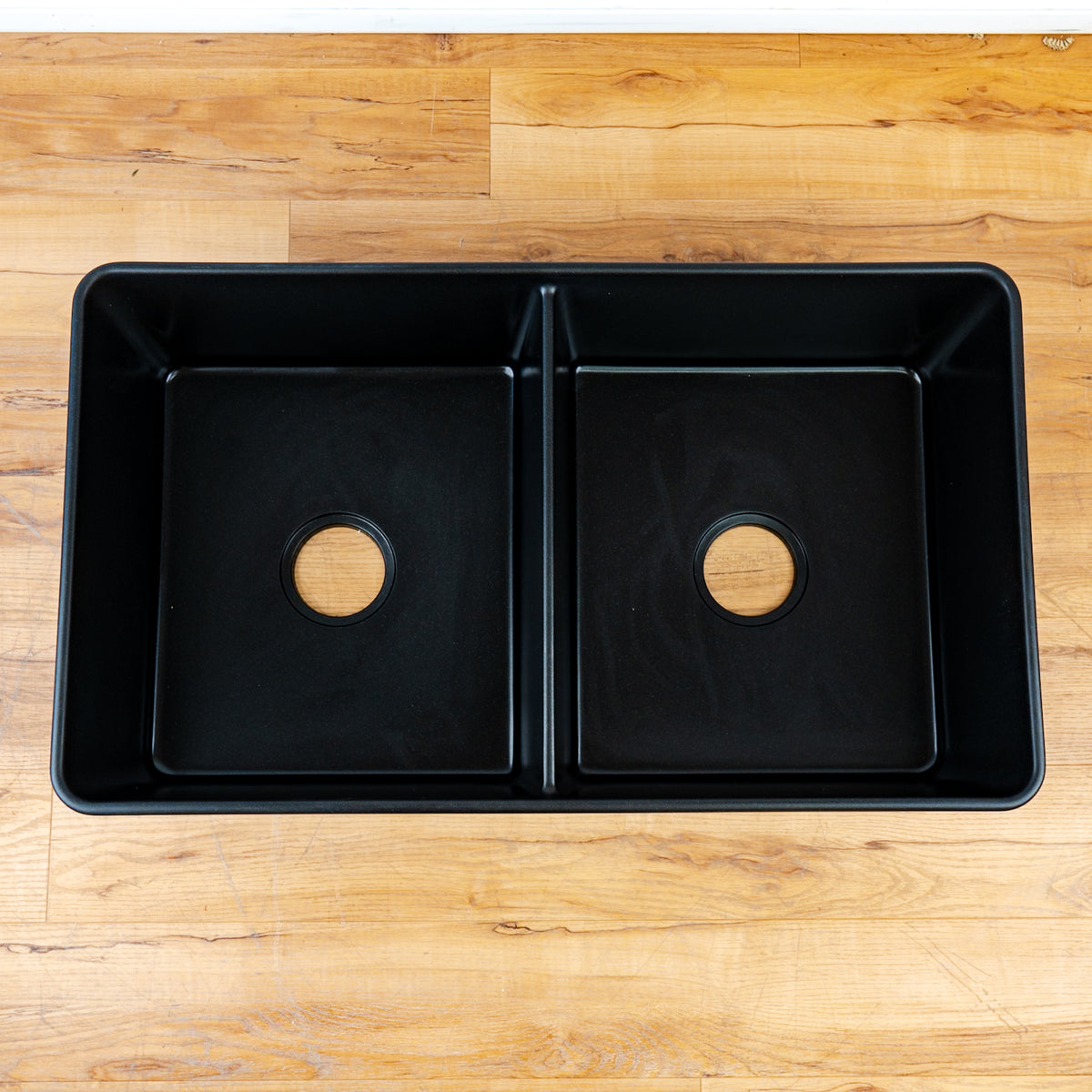 33" x 19" Granite Sink - Black