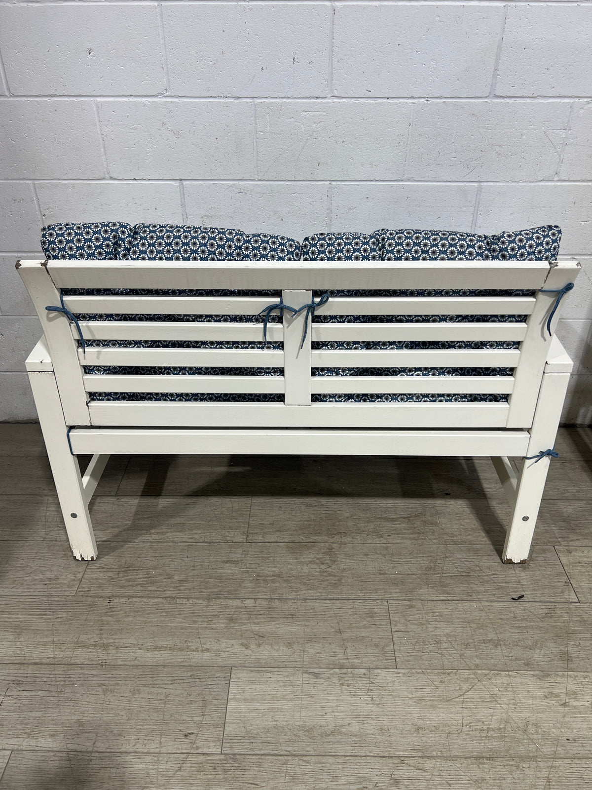 Blue Daisy Patio Bench