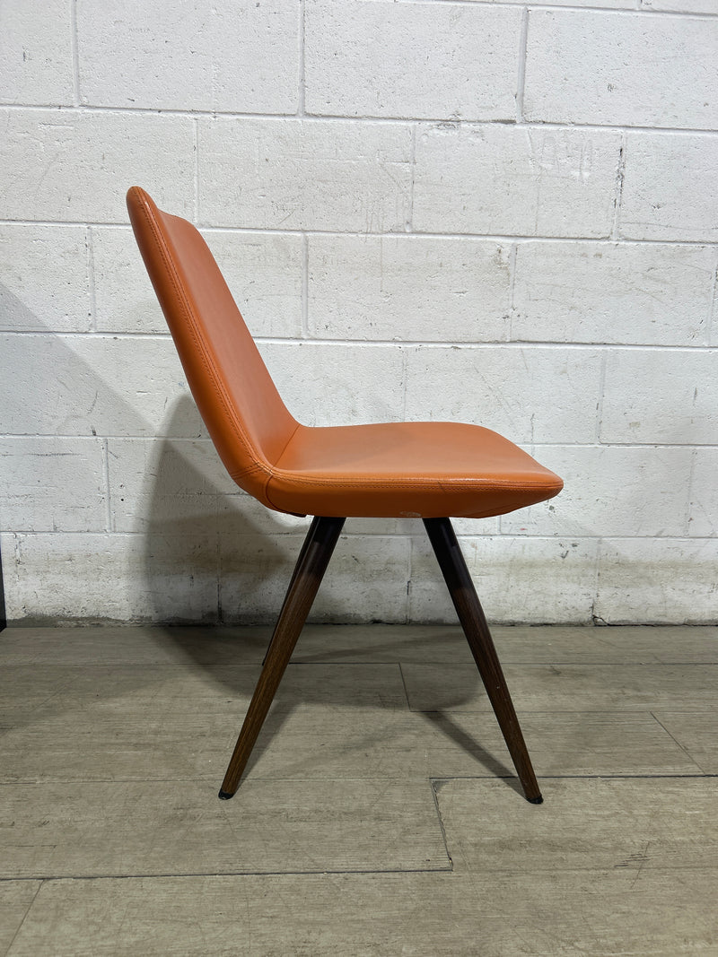 Eiffel Star Chair (Orange)