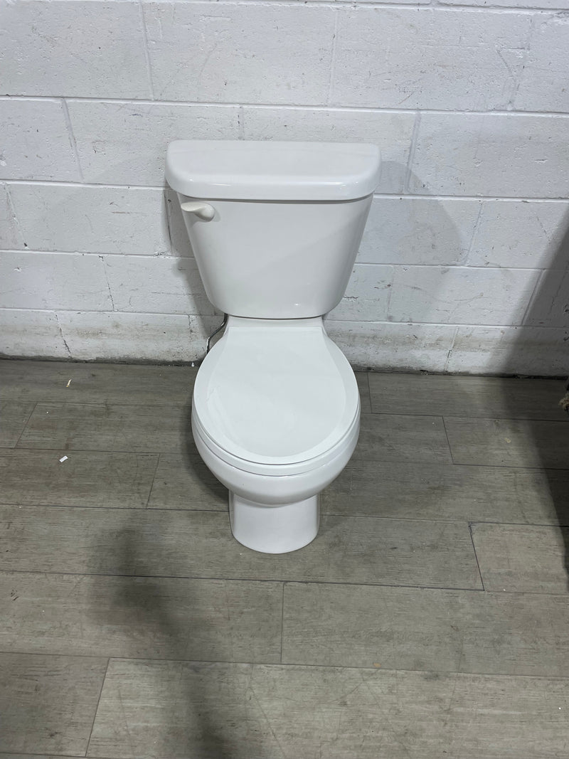 COMPLETE AMERICAN TOILET SEAT