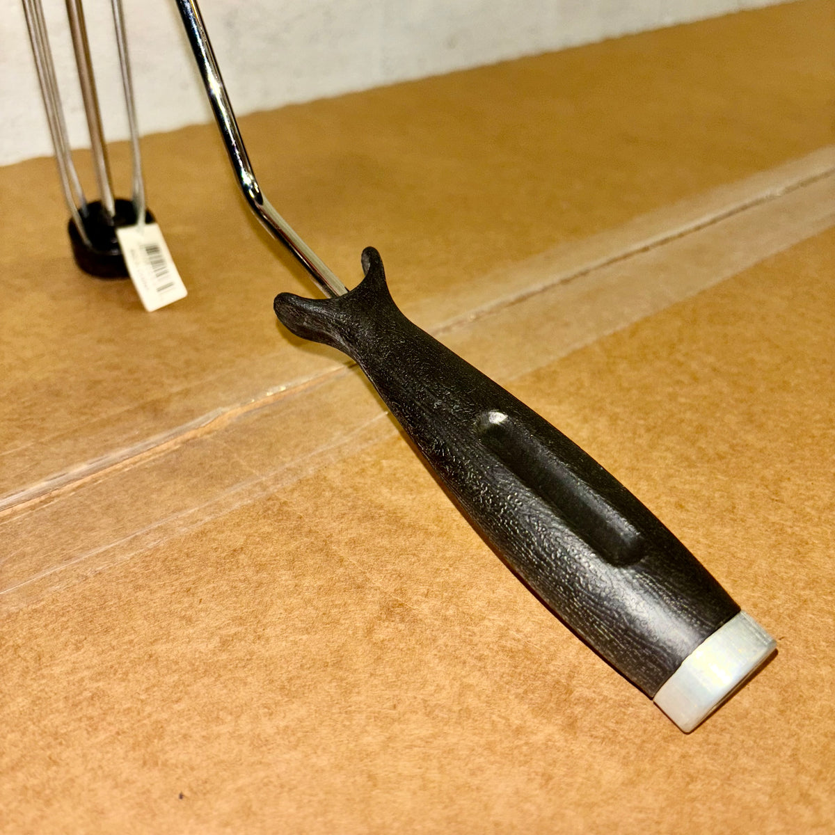 Standard Paint Roller Black Handle - 7.5-Inch Wide