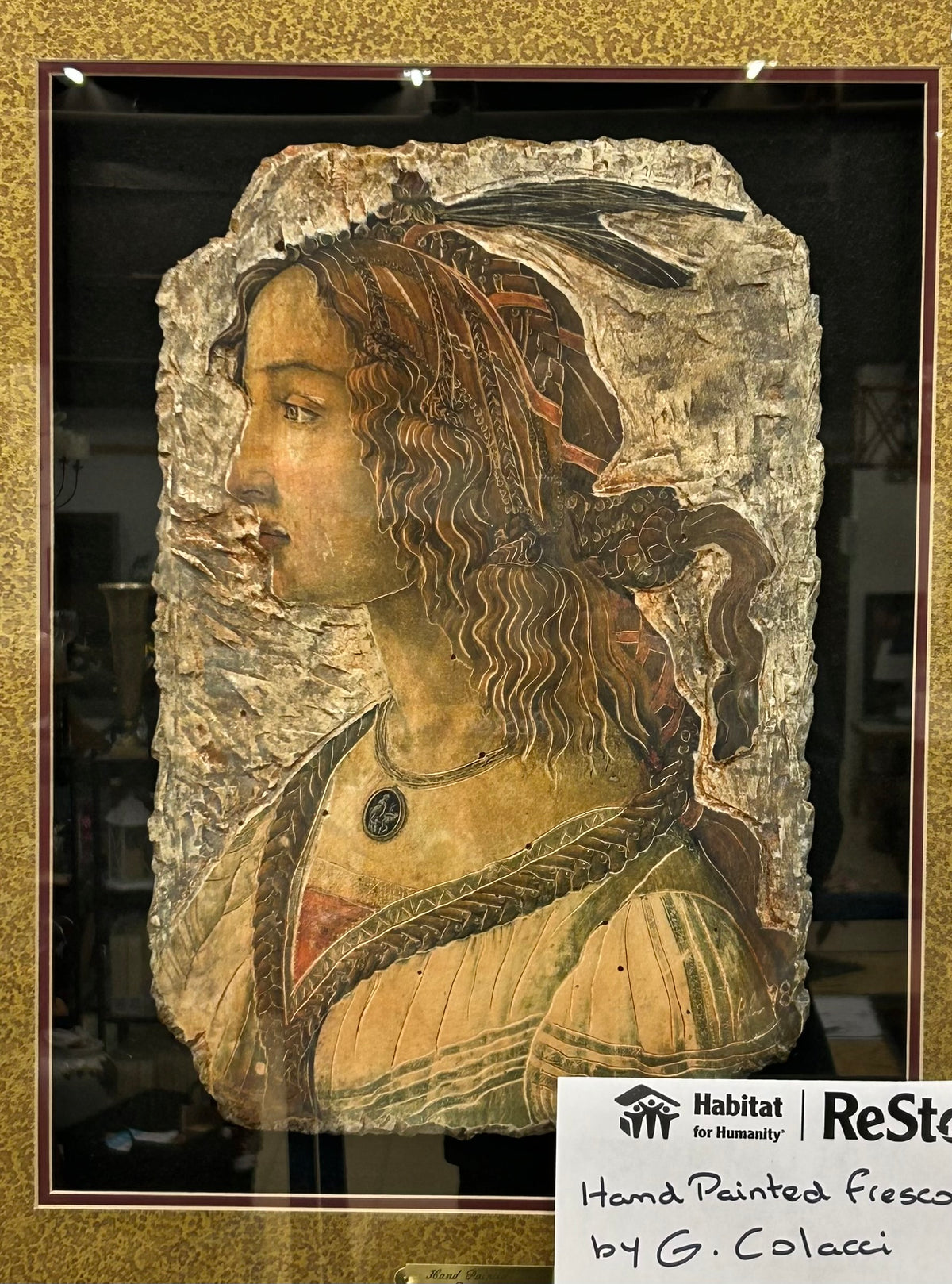 Colacci's Fresco Collection - A Classic Lady