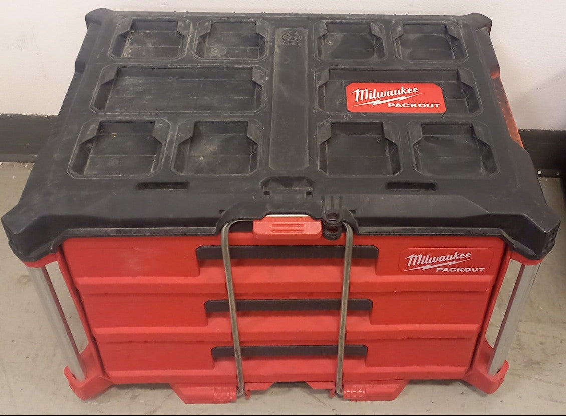 Milwaukee Tool PACKOUT 22 in. Multi-Depth 3-Drawer Tool Box