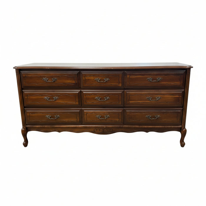 French Provincial-Style Tripe Dresser with Mirror