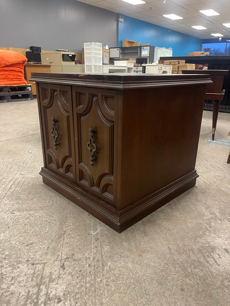 Square End Table With Cubby