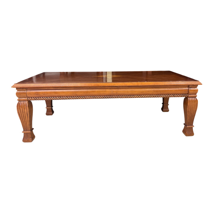Traditional Coffee Table w/ Carved Fluted Legs