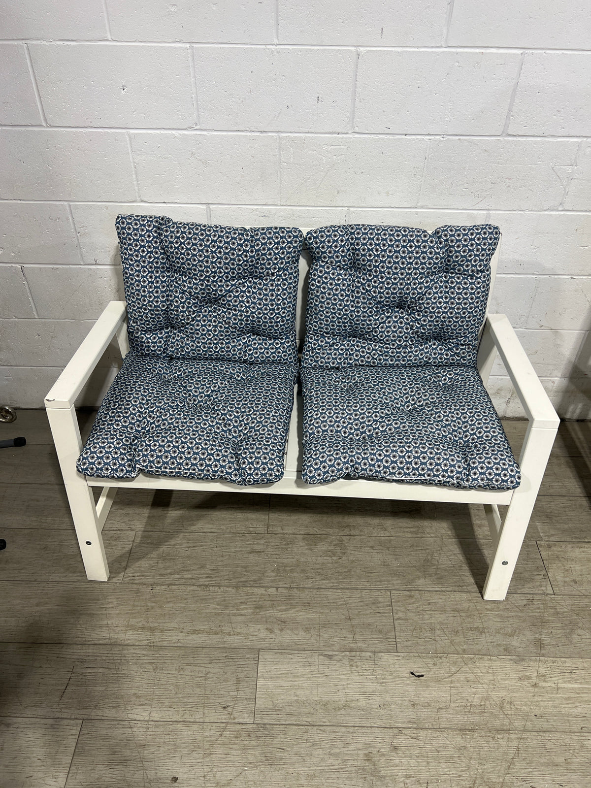 Blue Daisy Patio Bench