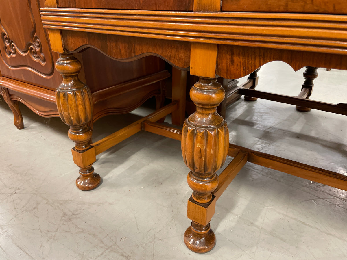 Vintage Honey Brown Sideboard W/Drawers