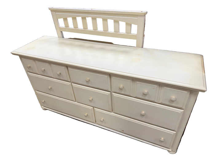 Cream-Coloured 9-Drawer Dresser with Mirror