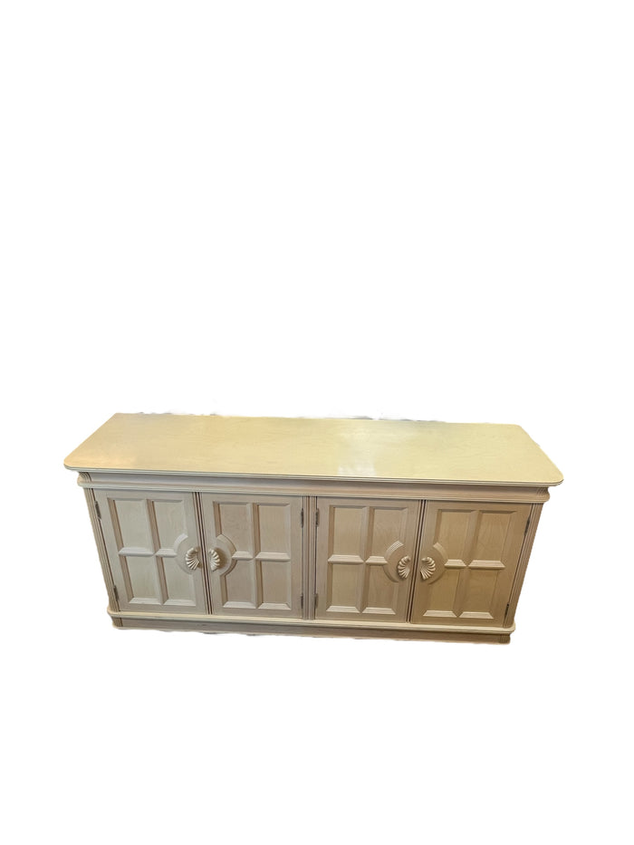 Cream Sideboard With Carved Shell Handles & Drawer Storage