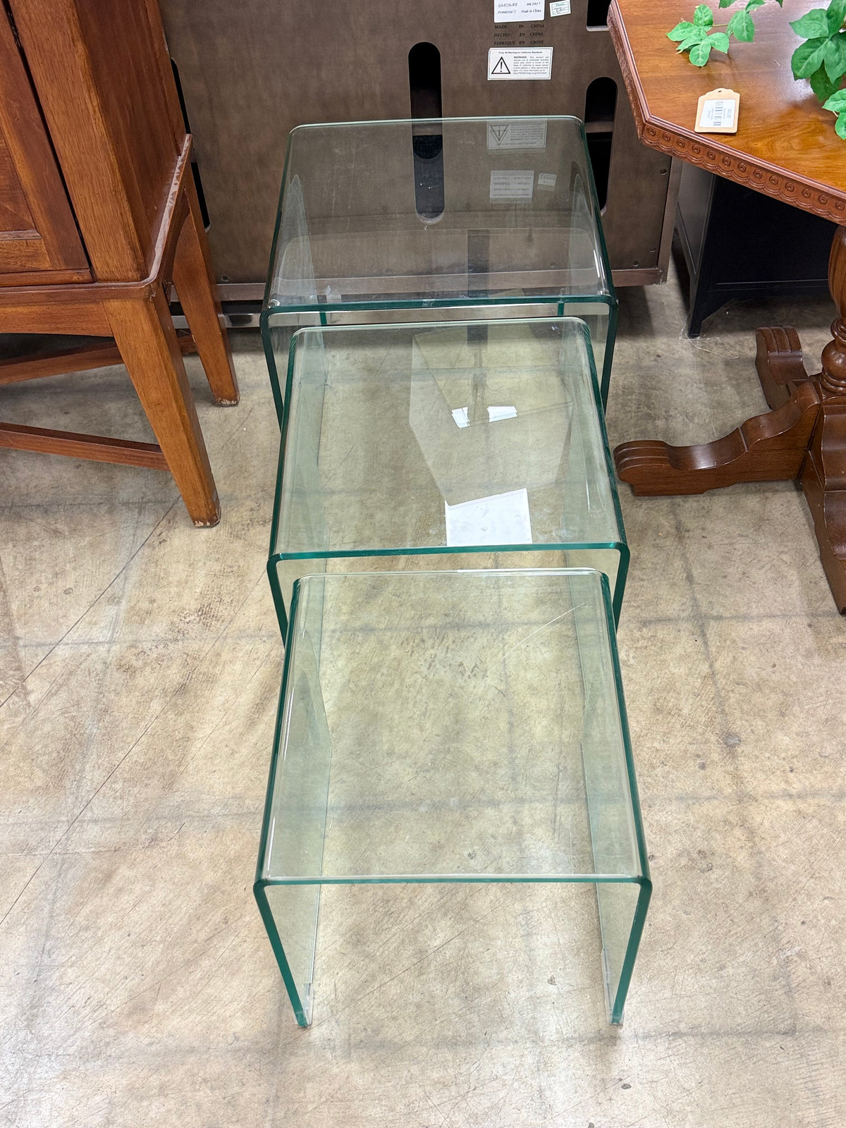 Clear Glass Bent Waterfall Table Set