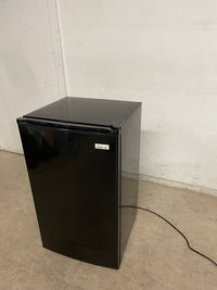 Black Magic Chef Mini-Fridge Model:MCBR360WF