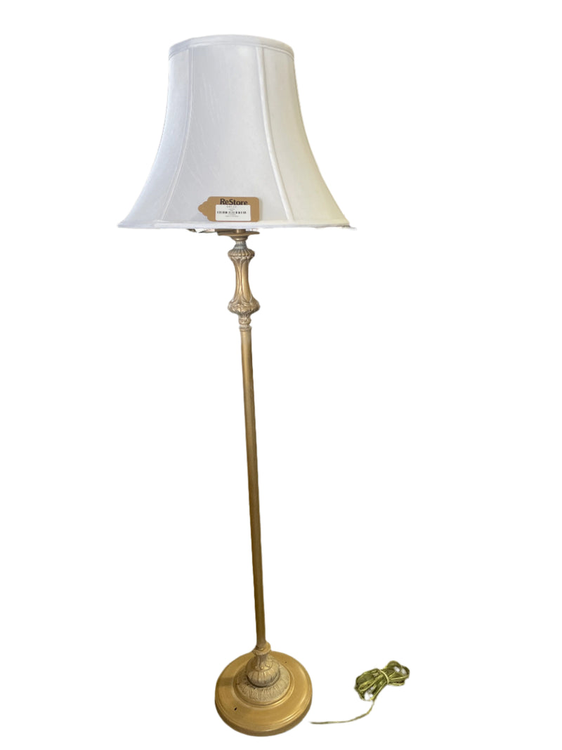 Standing lamp