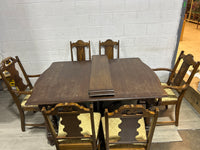 Elia Tudor Dinning Set