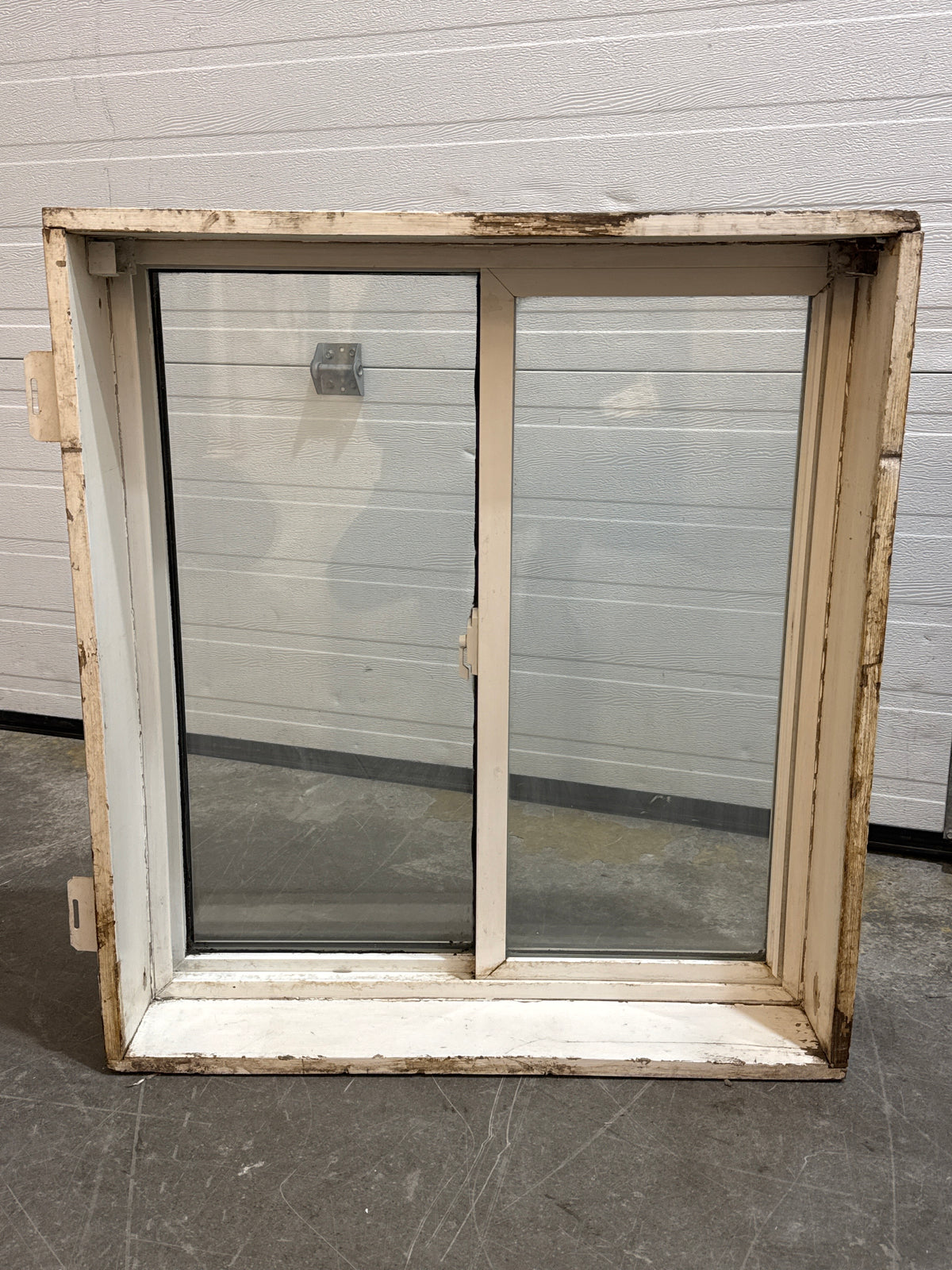 28.5 In. Wide White Vinyl Horizontal Sliding Window With Double-Pane Glass