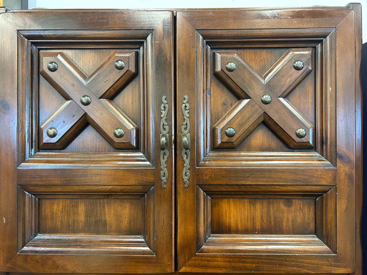 Dario Dark Wood Hutch