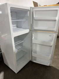24 inch Condo-size White Magic Chef Fridge/ Freezer