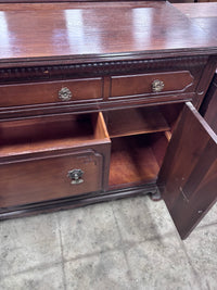 Vintage Traditional Wood Buffet Sideboard