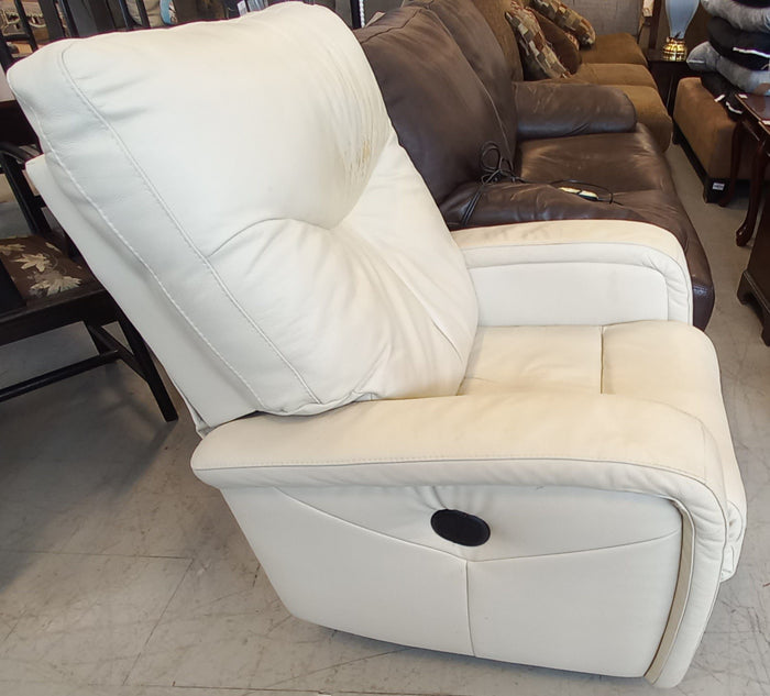 White Single Seat Recliner