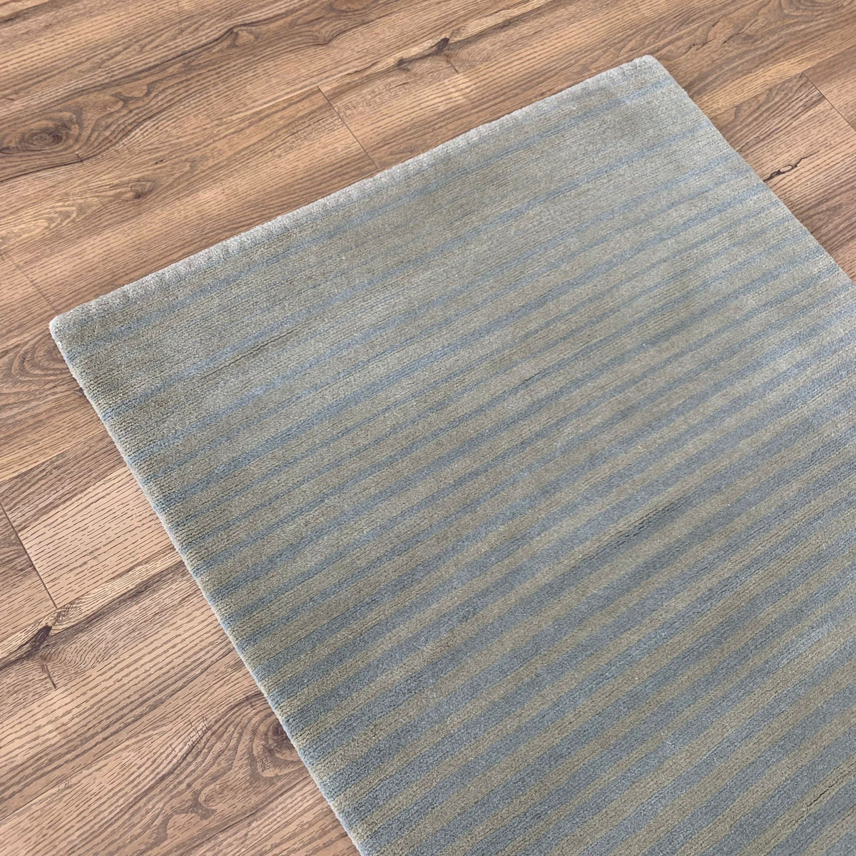 3x5-ft Wool Area Rug - Flip Side Water