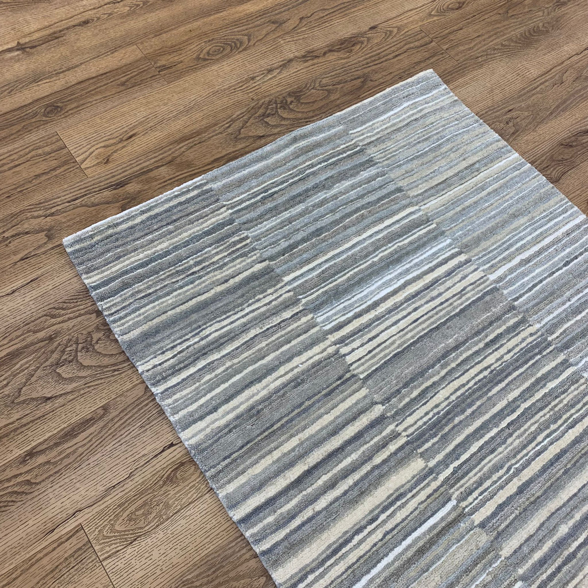 3x5-ft Wool Area Rug - Spectrum Tundra