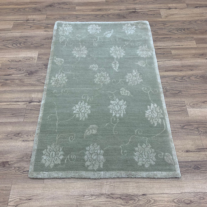 3x5-ft Wool & Silk Area Rug - Lotus & Vine Chambray