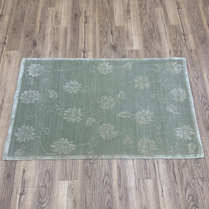 3x5-ft Wool & Silk Area Rug - Lotus & Vine Chambray