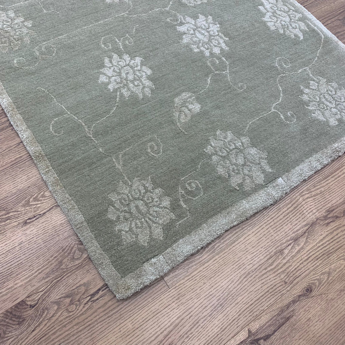 3x5-ft Wool & Silk Area Rug - Lotus & Vine Chambray