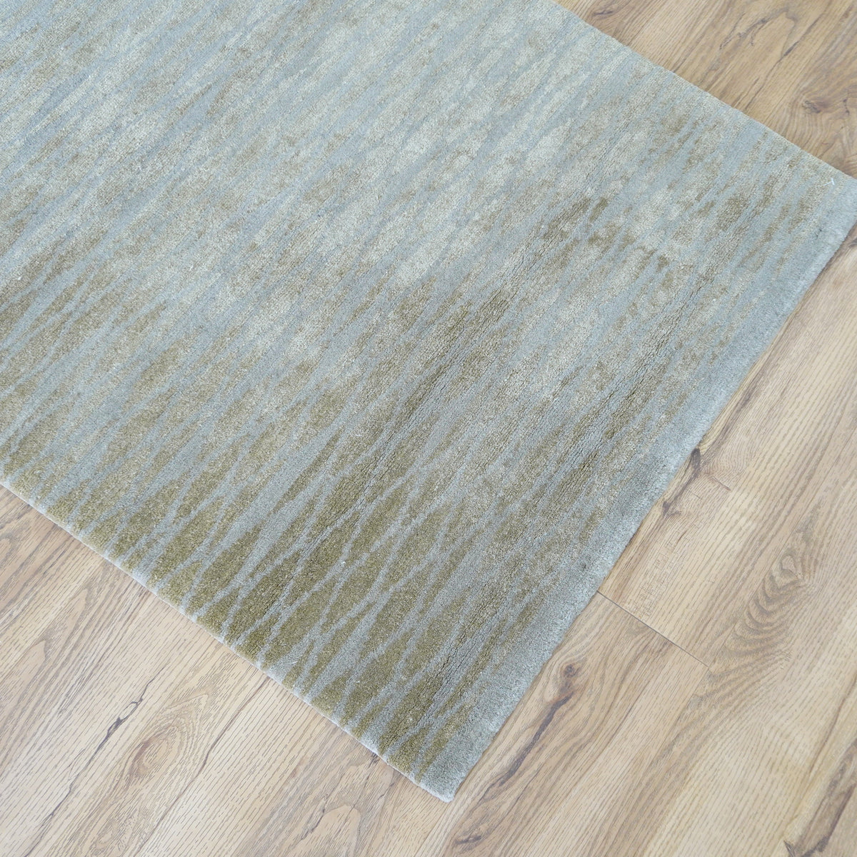 3x5-ft 100% Highland Wool Area Rug