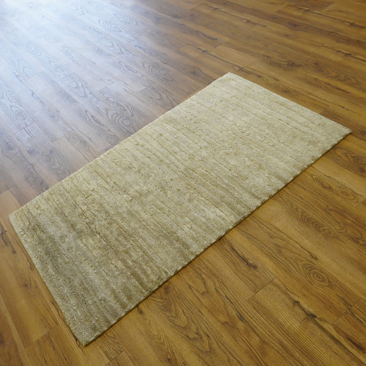 3x5-ft 100% Wool Area Rug - Shearling Linen