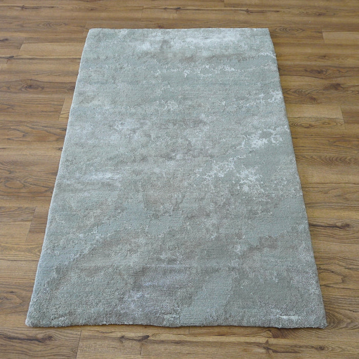 3x5-ft Wool/ Bamboo Viscose/ Linen Area Rug - Butterfly Pumice