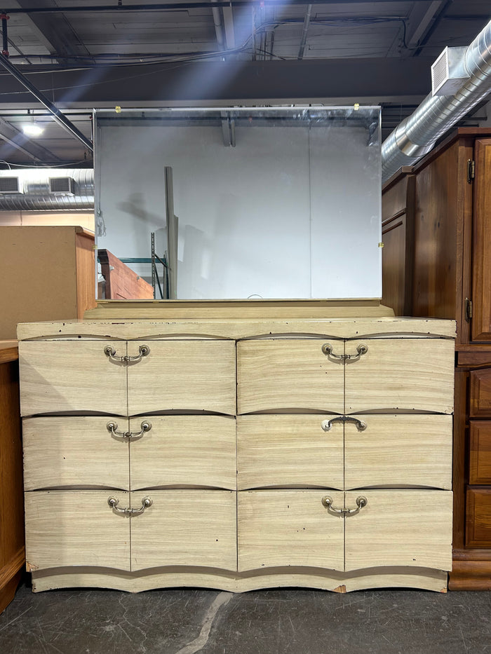 Amber Finish Dresser W/Mirror And 6 Drawers #XYL3