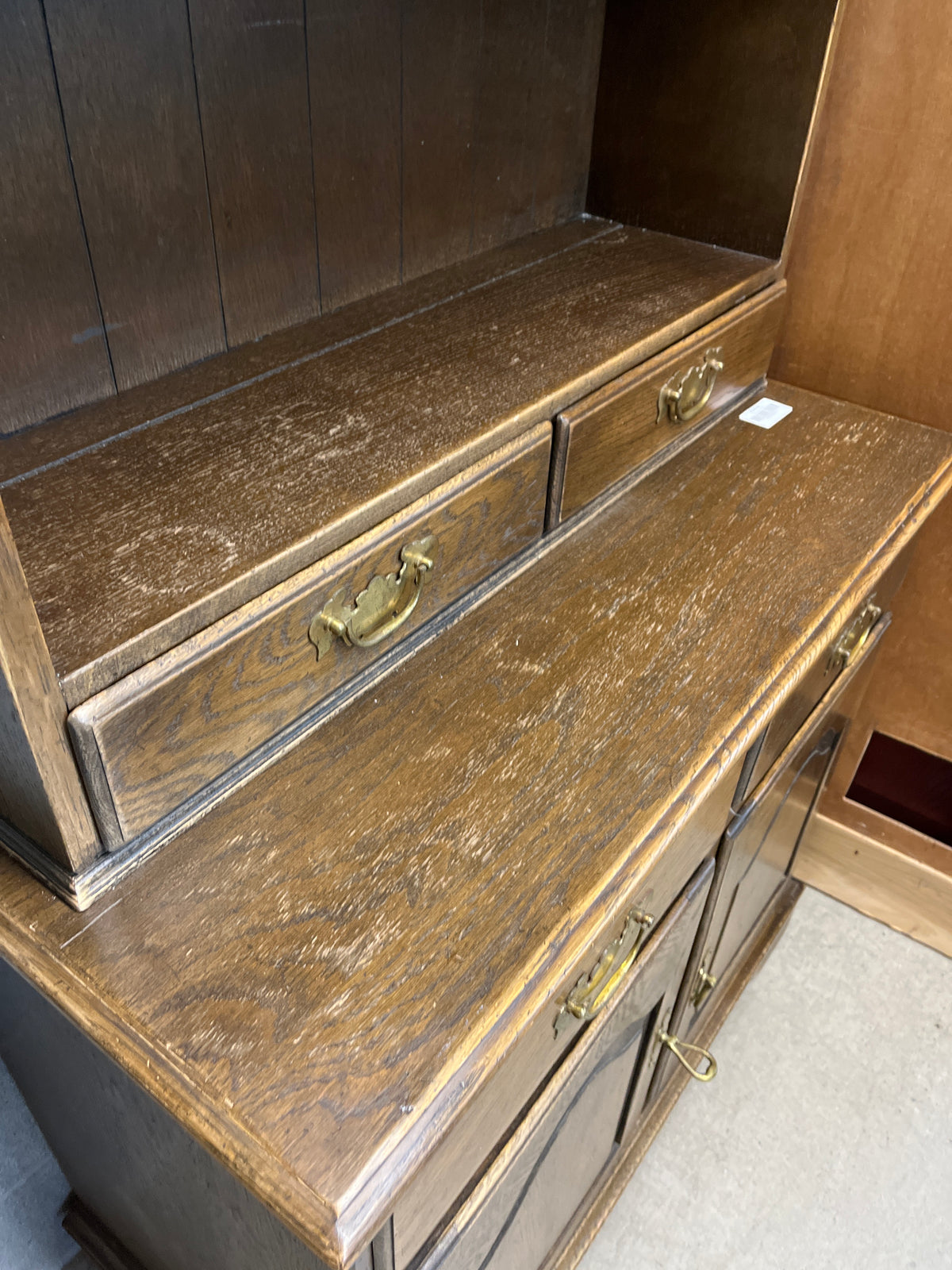 37"W Sideboard with Hutch