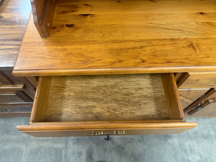 Light Wooden Buffet w/ Hutch