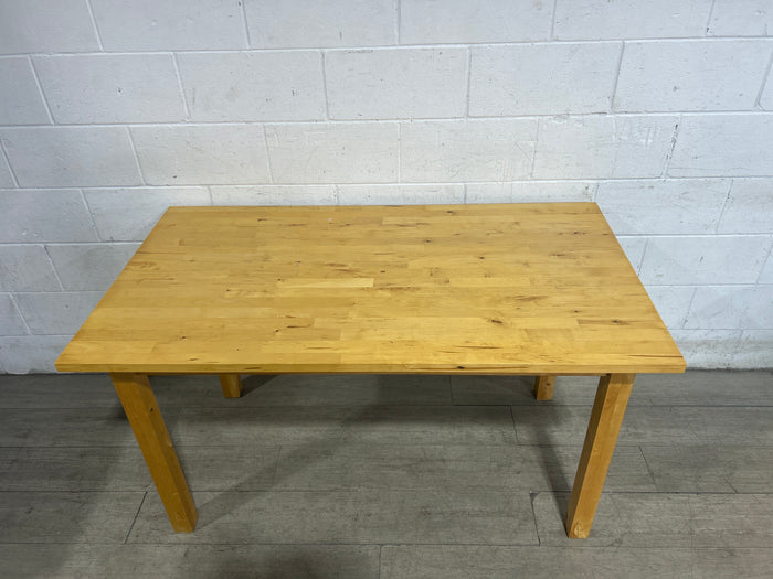 Aboga Dining Table