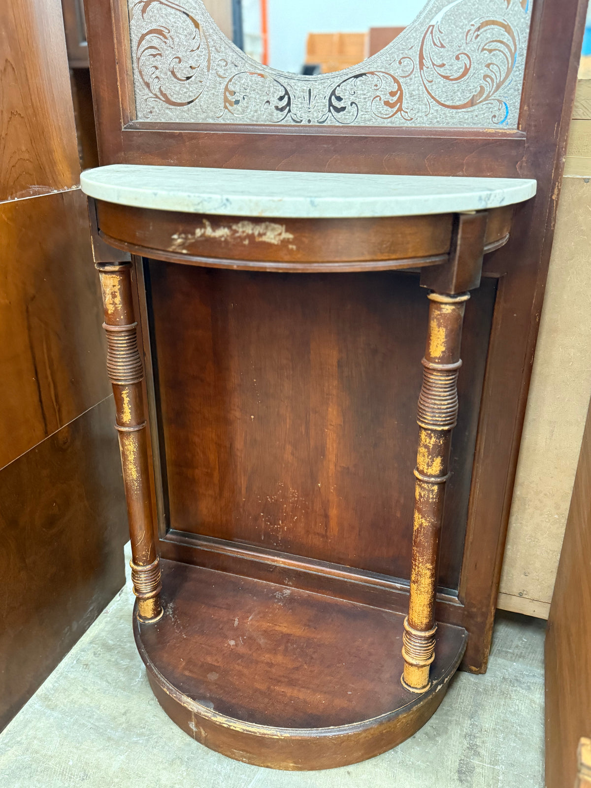 Vintage Inspired Vertical Hall Tree Stand